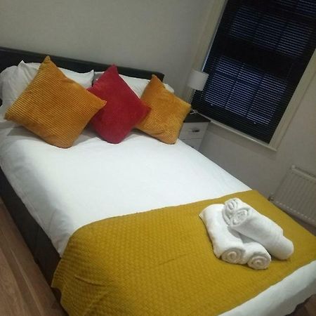 لوتون Clifton Apartment المظهر الخارجي الصورة