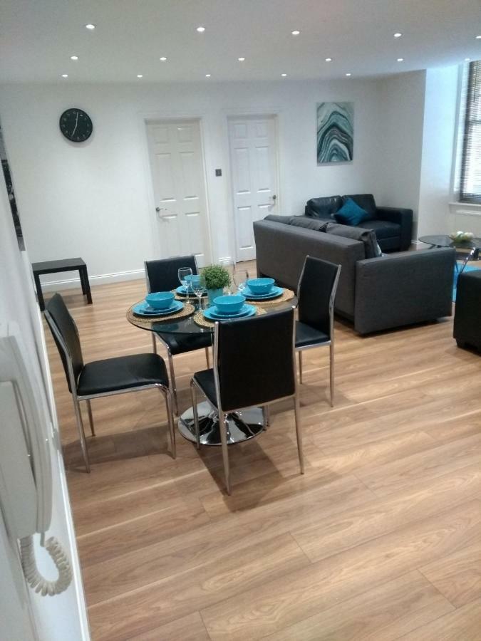 لوتون Clifton Apartment المظهر الخارجي الصورة
