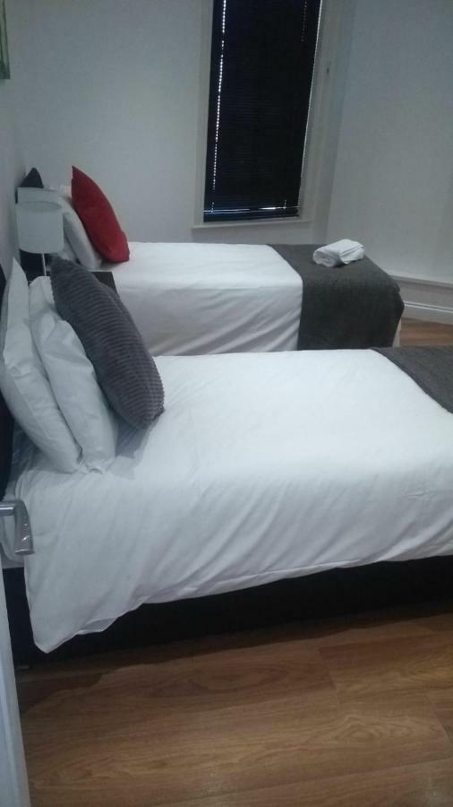 لوتون Clifton Apartment المظهر الخارجي الصورة